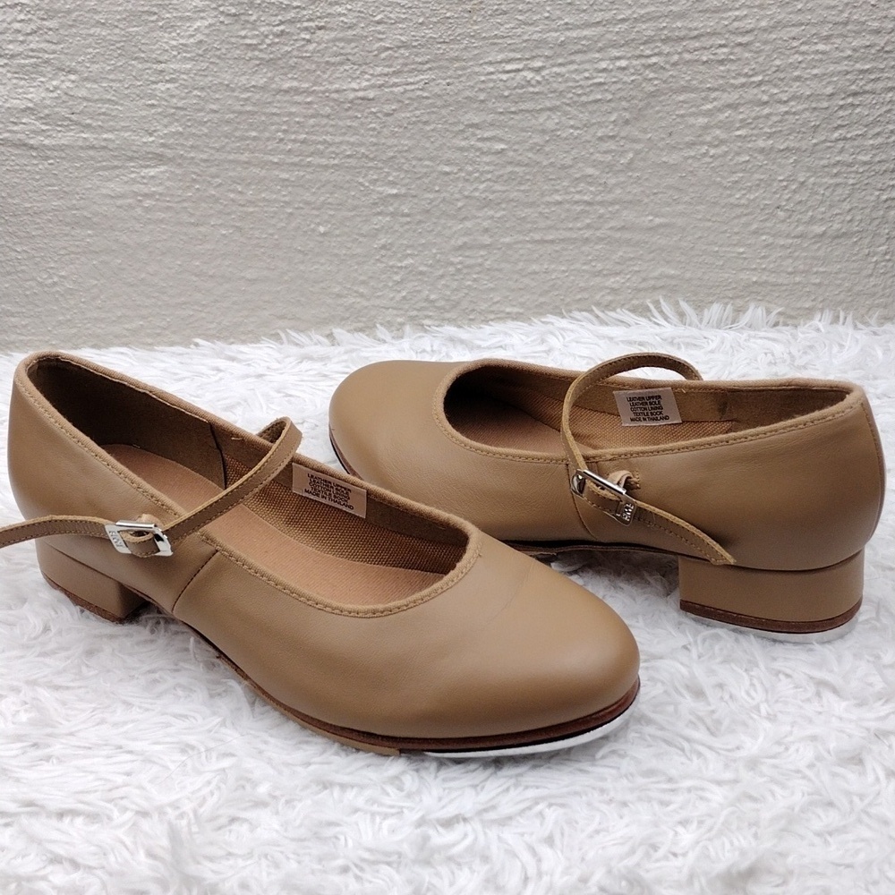 Bloch Tan Leather Upper Round Closed Toe Low Heel Maryjane Style Tap Dance Shoe